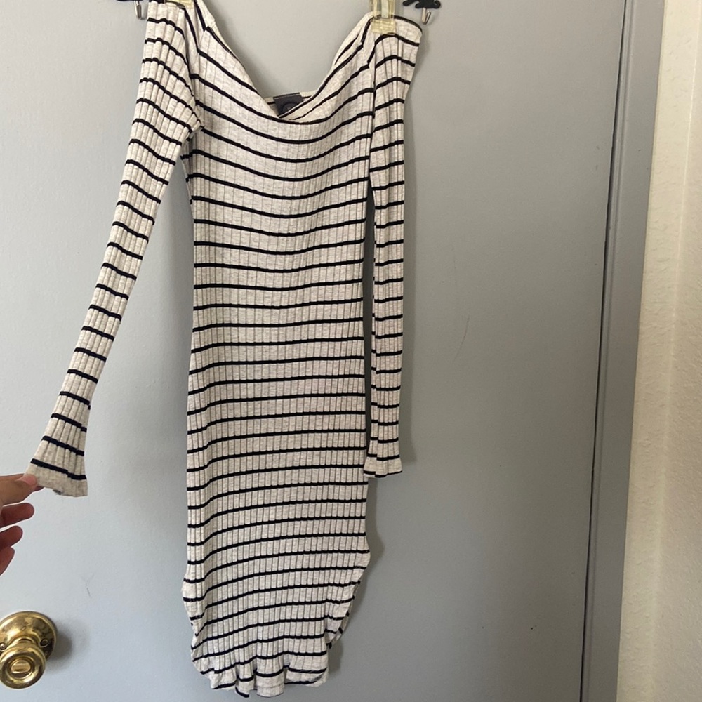 Off the shoulder sundress